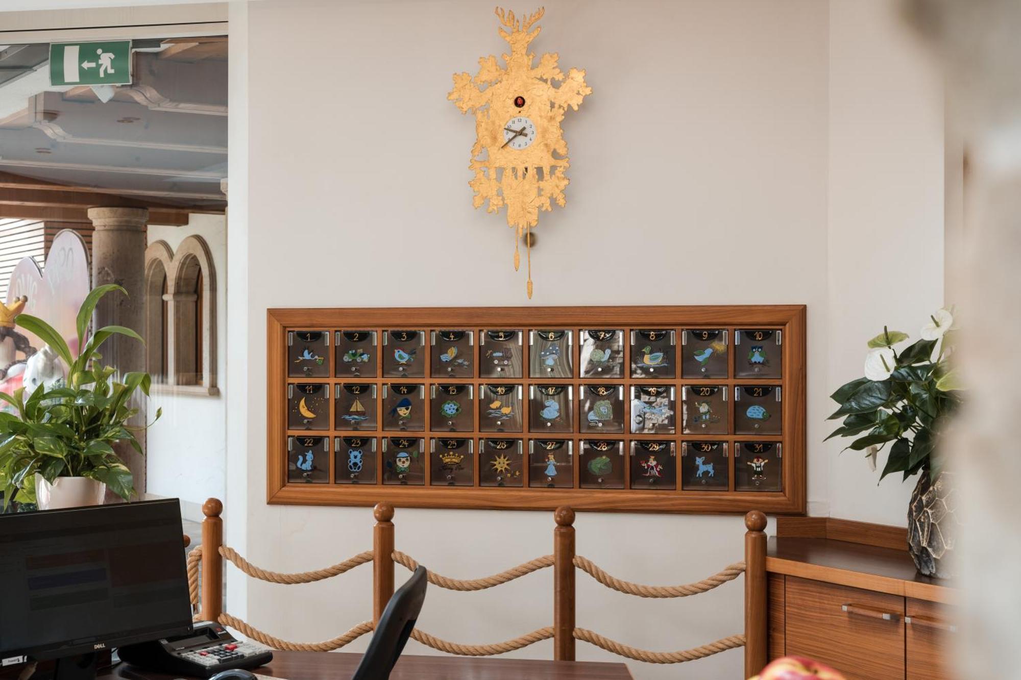 Hotel Tyrol Family Retreat Naturns Esterno foto